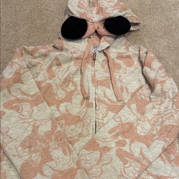 Disney - Picture 3 of 9